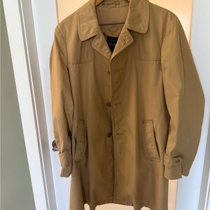 Vintage Classic Men’s Tan Trench Coat QUAD Coat by UTEX